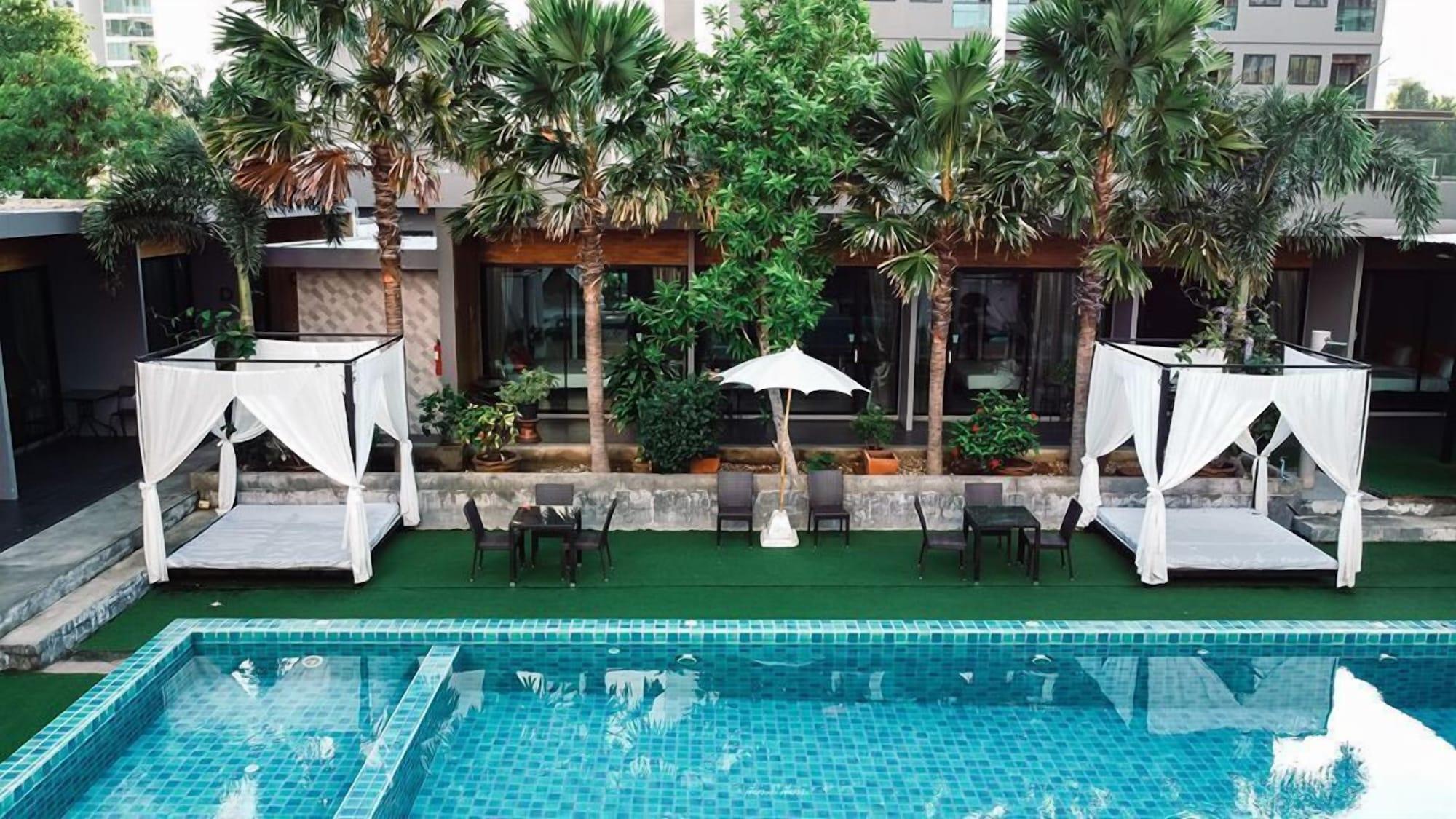 D Living Pattaya Hotell Haat Jomtien Eksteriør bilde