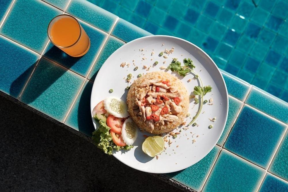 D Living Pattaya Hotell Haat Jomtien Eksteriør bilde