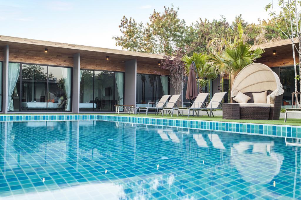 D Living Pattaya Hotell Haat Jomtien Eksteriør bilde
